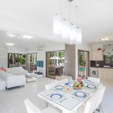 Demetra De1 * פרוטאראס